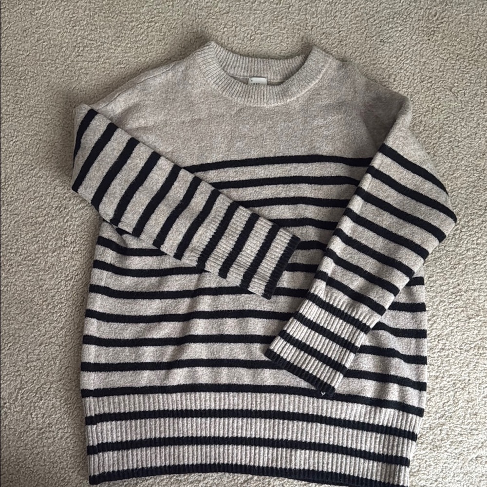 Striped Gray and Black Men's Sweater
